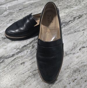 Naturlizer Leather Ladies Wide Loafers